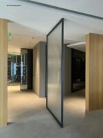 13×40 Revolving Door - Image 5